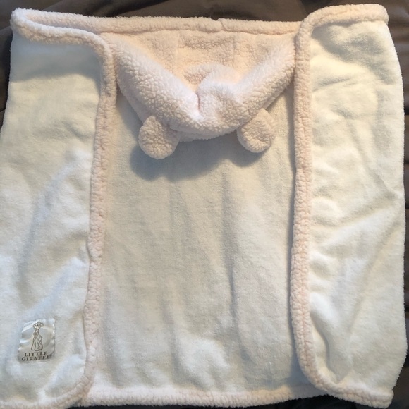little giraffe bath towels